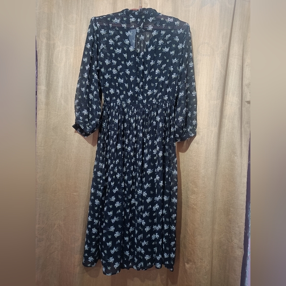 NWT Uniqlo Chiffon Pleated 3/4 Sleeve Dress - Picture 6 of 11